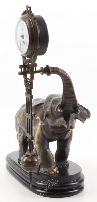 1557168708-Casa-Padrino-Luxus-Tischuhr-Elefant-auf-Marmorsockel-Bronze--Schwarz-24,5-x-14-x-H.-28-cm---Bronzefigur-mit-Uhr-2.JPG