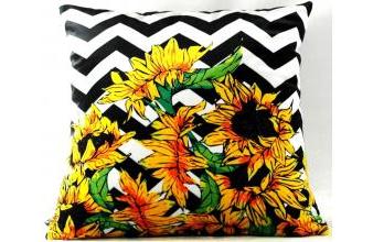 Casa Padrino Luxus Samtkissen Virginia Sunflowers Schwarz / Weiß / Mehrfarbig 45 x H. 45 cm - Wohnzimmer Kissen